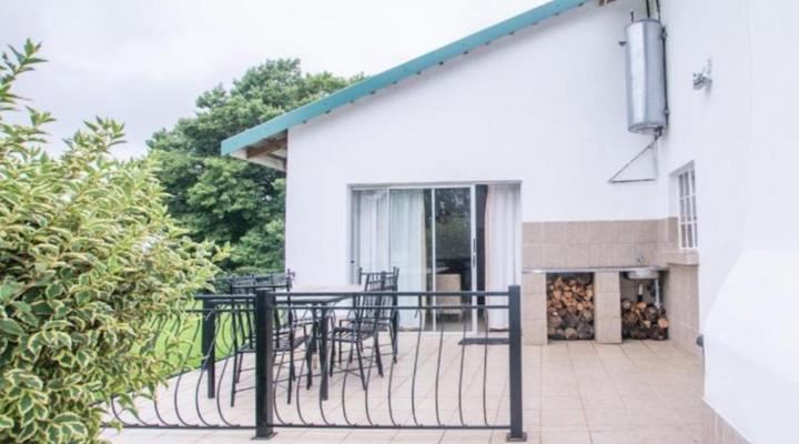 Hoyo Hoyo Machado Stud Lodge