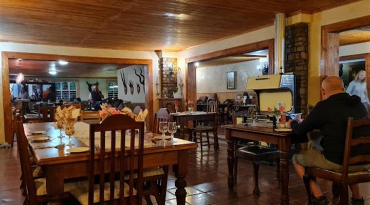 Karoo Gariep Tented Camp