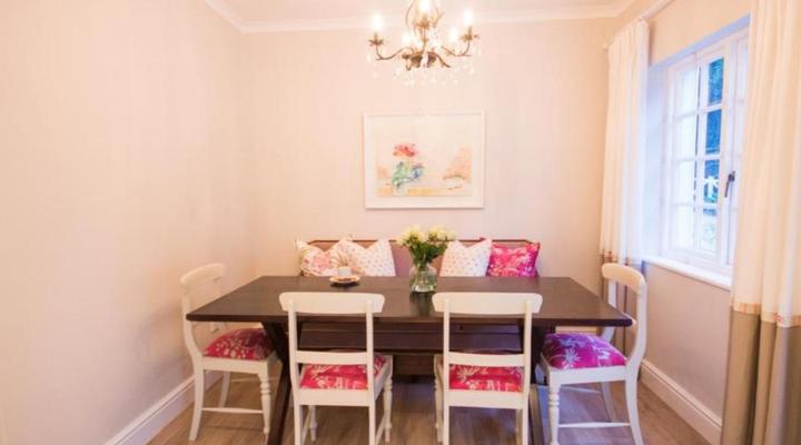 Exquisite Cottage 20