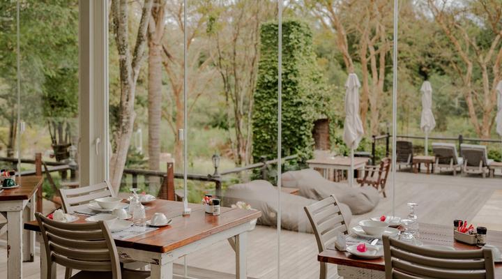 Aan de Oever Guesthouse