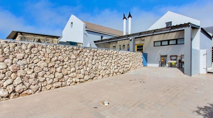 Dunes, Waves and Shells Self-catering Units