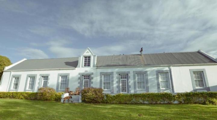 Stanford Hills Estate