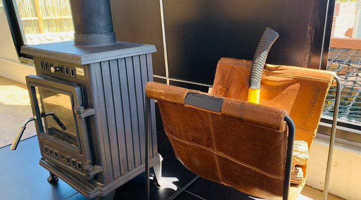 Farm Stay: Enjoy Fynbos Views & Wood Fired Hot Tub