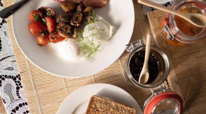 Kogman & Keisie Guest Farm