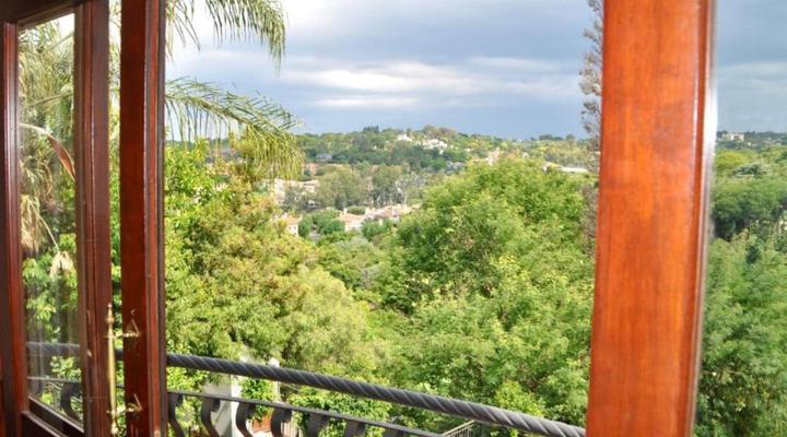 Ambonnay Terrace Guest House