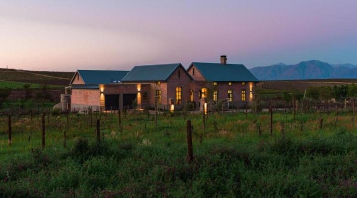 Vineyard Views Country House