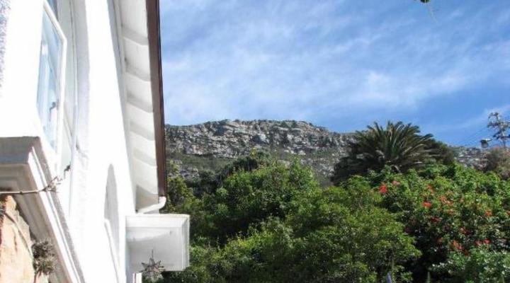 Blue On Blue Bed and Breakfast