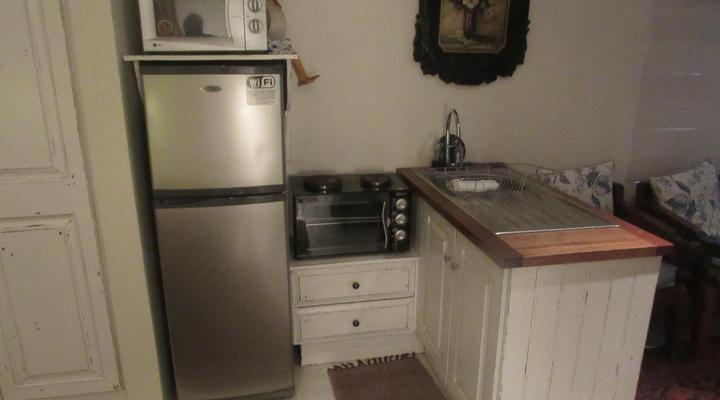 Marlyn and Dolfyn Self Catering