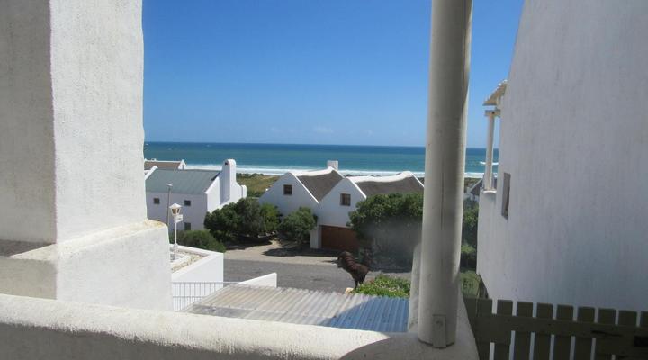 Marlyn and Dolfyn Self Catering