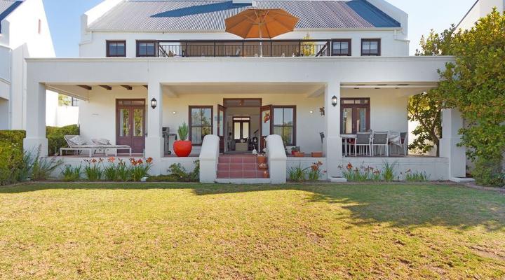 Winelands Golf Lodges 1 by HostAgents