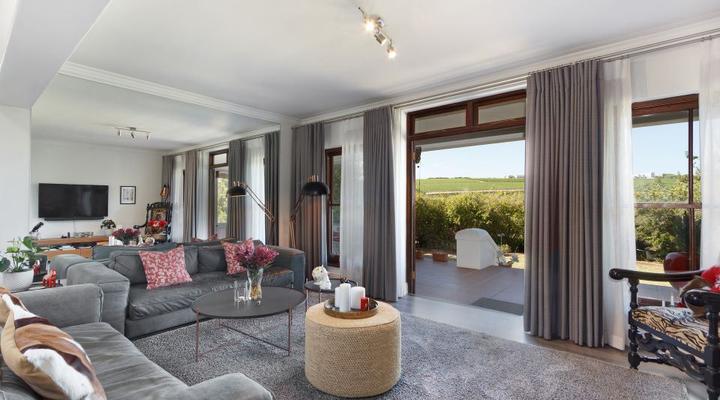 Winelands Golf Lodges 1 by HostAgents