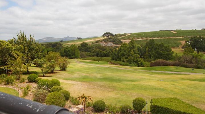 Winelands Golf Lodges 9 by HostAgent