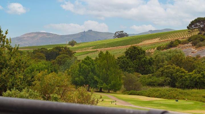 Winelands Golf Lodges 9 by HostAgent