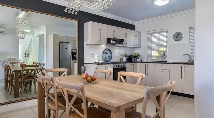 Winelands Golf Lodges 27 by HostAgent