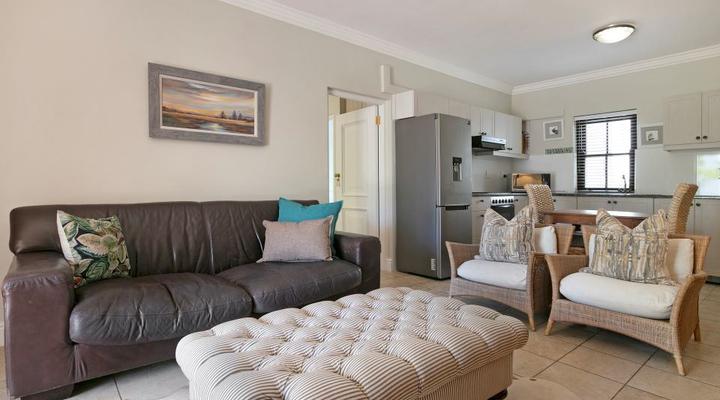 Winelands Golf Lodges 38 by HostAgent