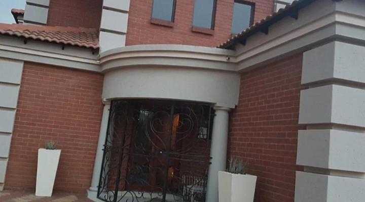 Aquila and Priscilla Guesthouse