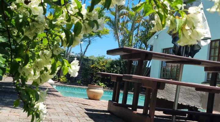 Windfall Weavers Guest House