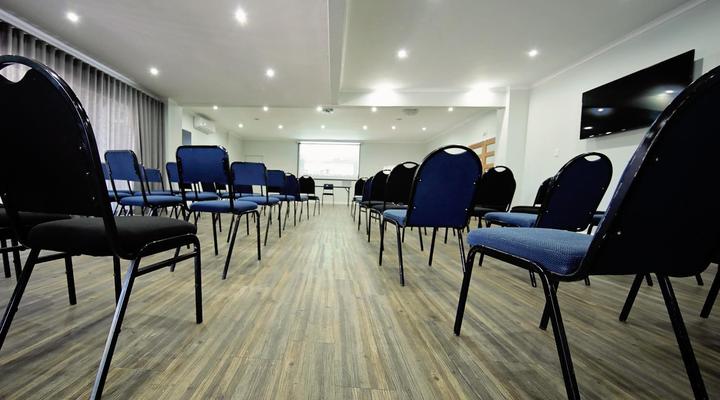 New National Hotel & Conference