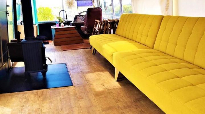 Farm Stay: Enjoy Fynbos Views & Wood Fired Hot Tub