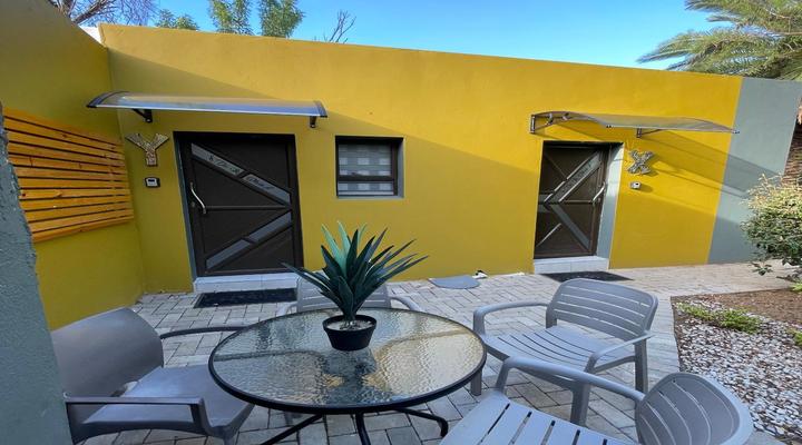 Che La Moir Guesthouse