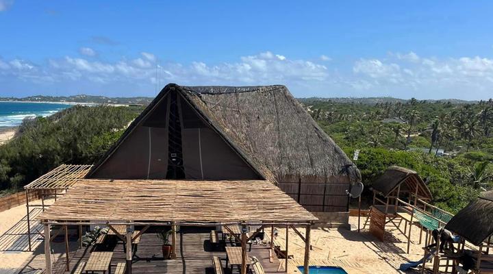Mango Beach Lodge
