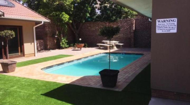 21 Klein Karoo Street