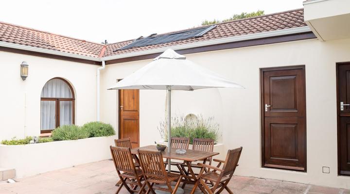 Penguino Guest House