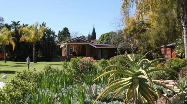 Aan d' Oewer Bed & Breakfast