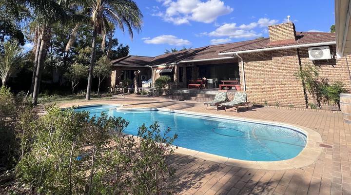 Aan d' Oewer Bed & Breakfast