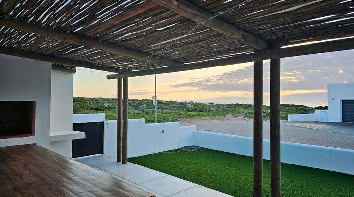 C-Rock Holiday House