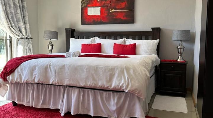 AGYES LODGE (Blue Diamond Guest House)