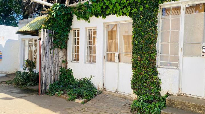 Rosebank Boarding Hostel