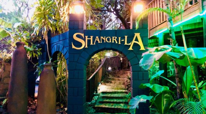 Shangri-La Country Hotel