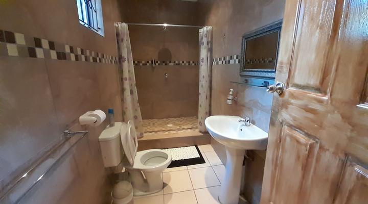 Kadichueni GuestHouse