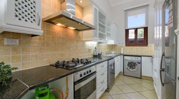 Three Bedroom Superior Villa 3207