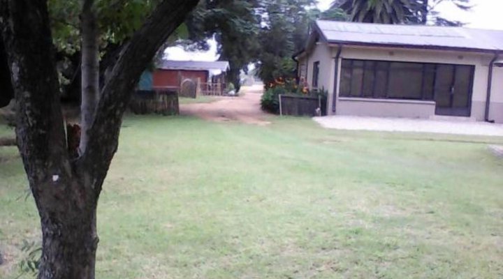Elephant Lodge Guest House