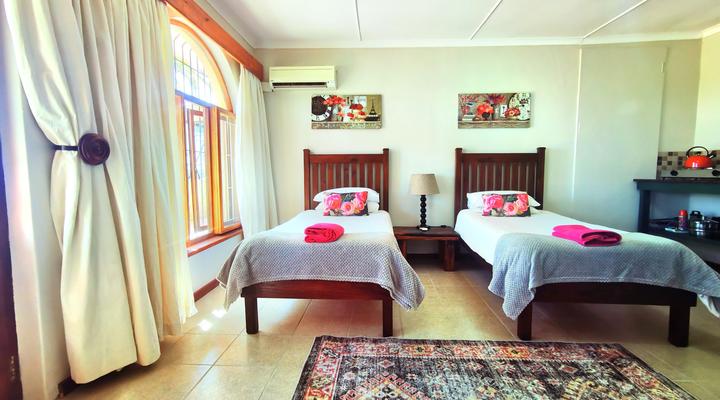 Lemoenkloof Guest Farm