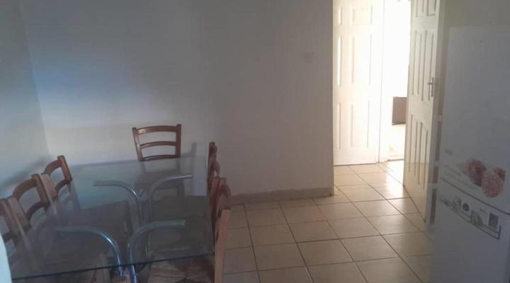 Victoria Falls Budget Holiday House