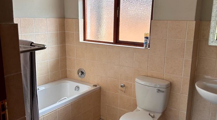 Kolobe Accommodation