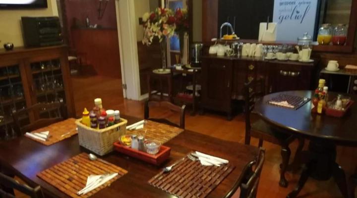 Tranquil House B&B @ 121 Berry Street