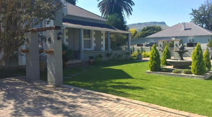 Tranquil House B&B @ 10 Berry Street