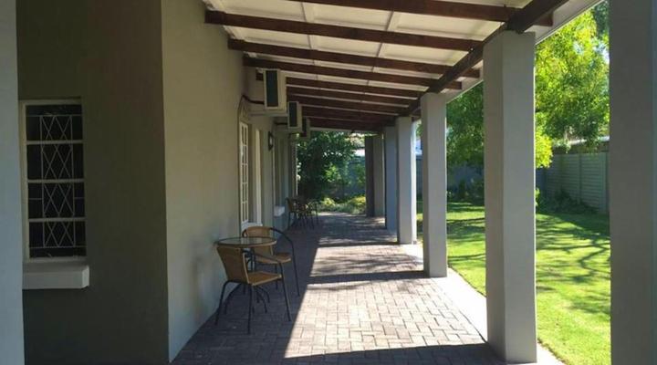 Tranquil House B&B @ 10 Berry Street