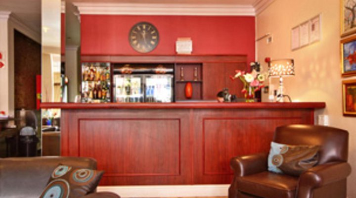 Forty8 Backpackers Hotel