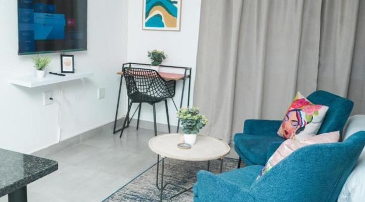 Omi’s Wholesome Apartment