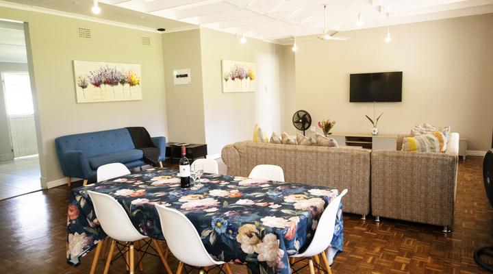 Pendennis, Hillcrest