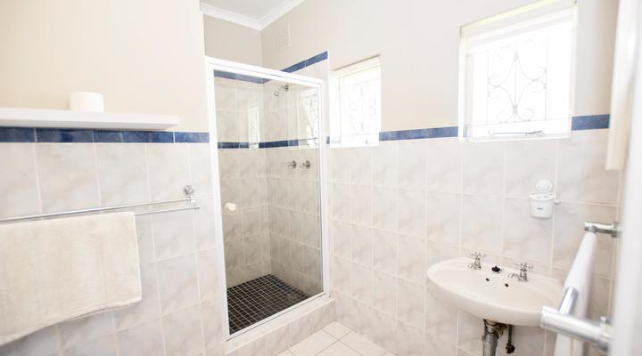 Pendennis, Hillcrest