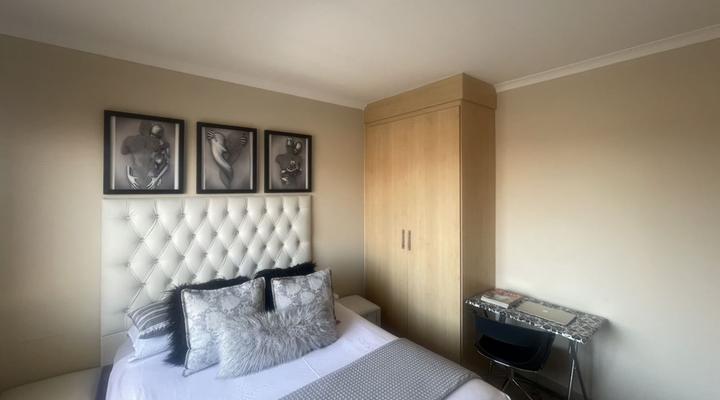 Mello's 3 Bedroom Villa