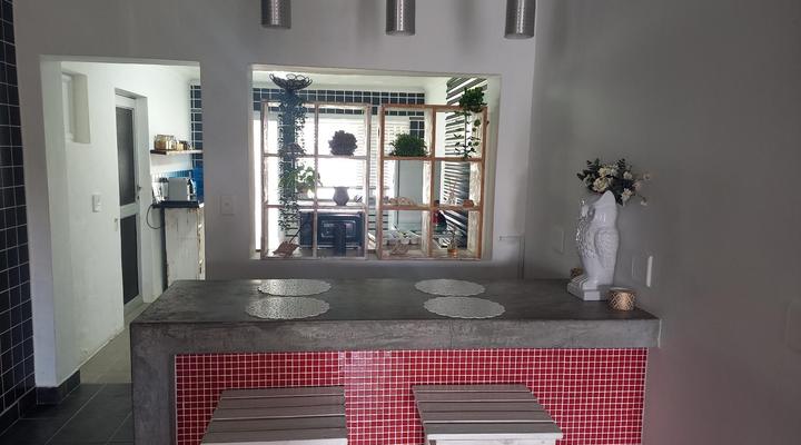 25 On Main Struisbaai