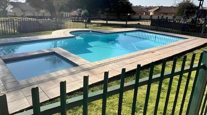 Mello's 3 Bedroom Villa