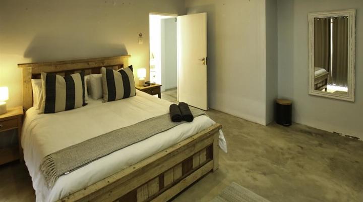 Sandy Feet, Langebaan, 8-sleeper